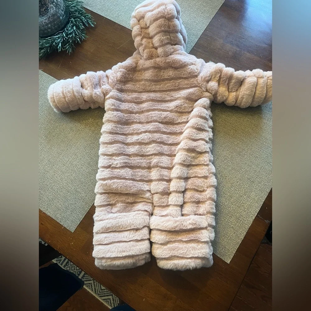 Baby snowsuit faux‎ fur
